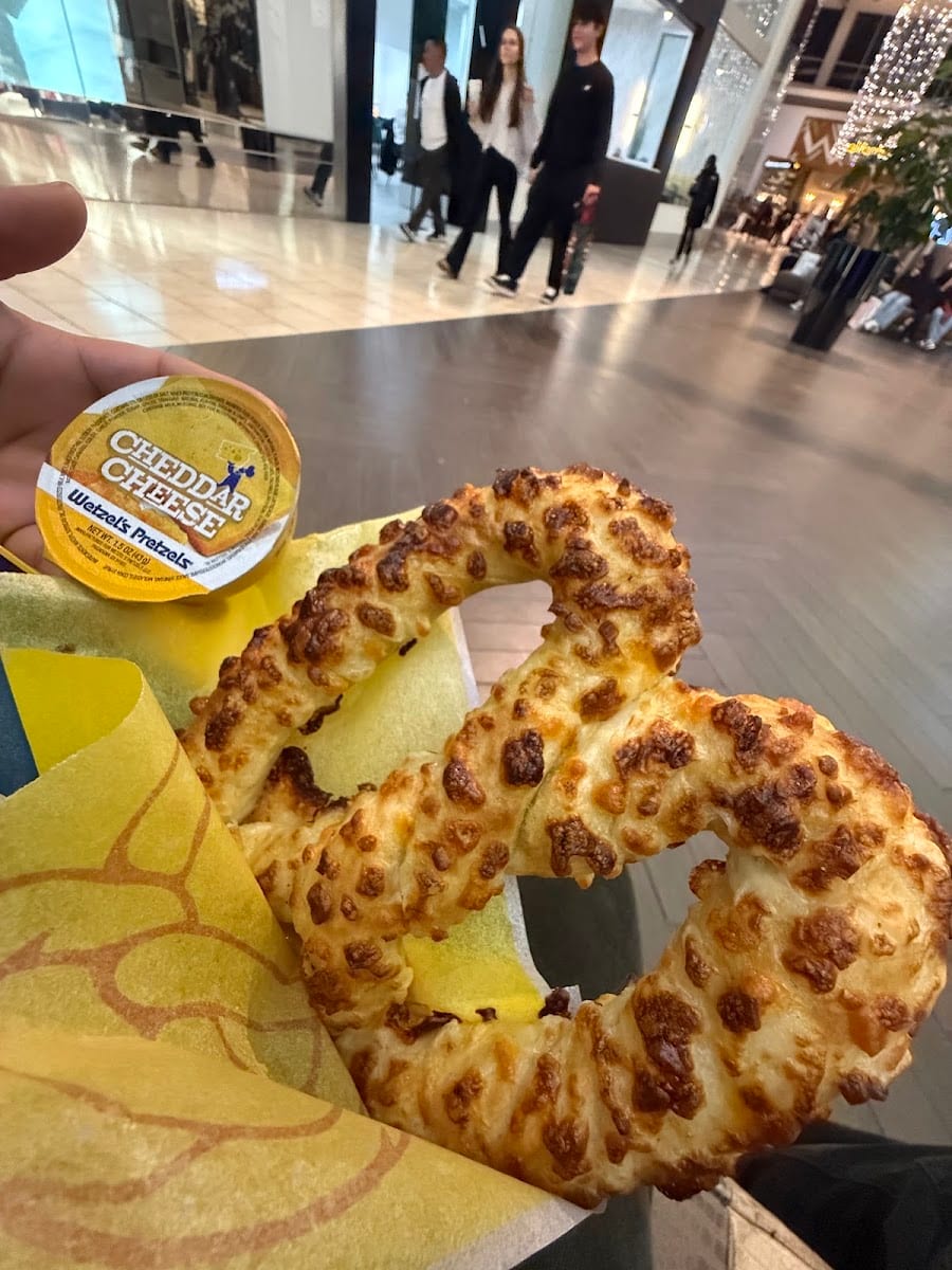 Wetzel's Pretzels, photo 4