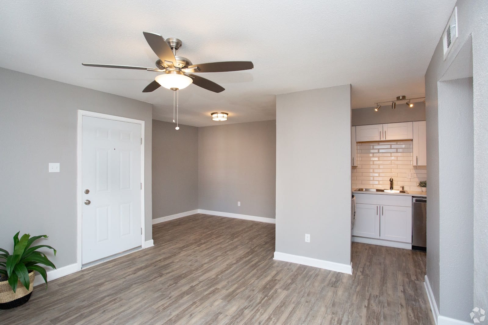 Sunchase Apartments, photo 4