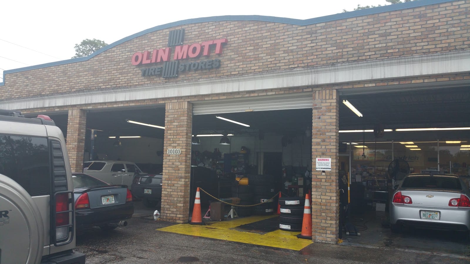 Olin Mott Tire Stores, photo 2