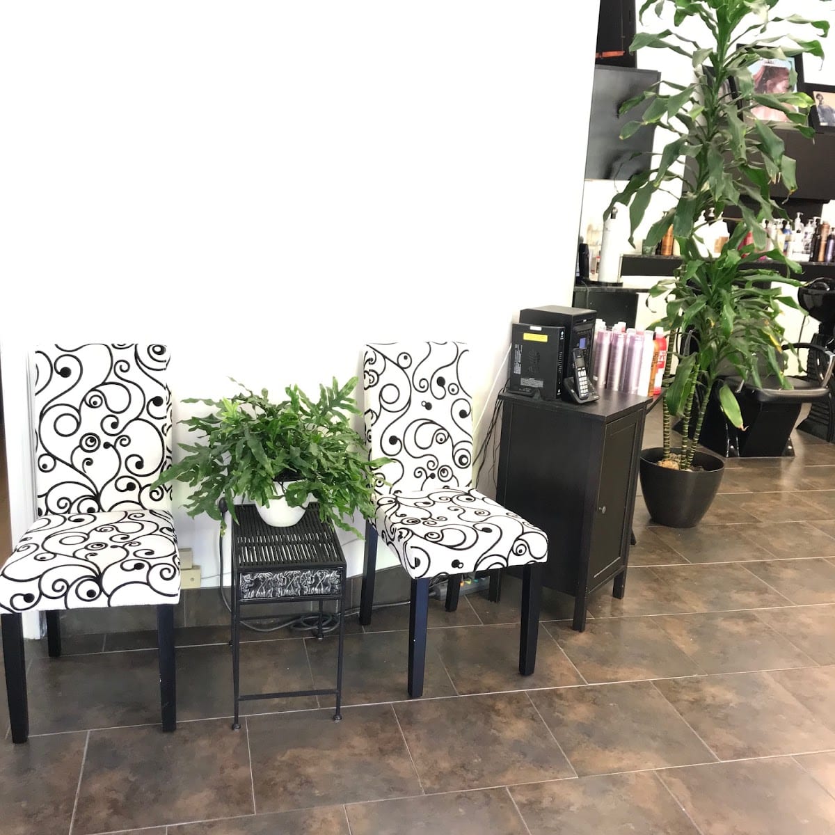 San Clemente Hair Beauty Salon, photo 4