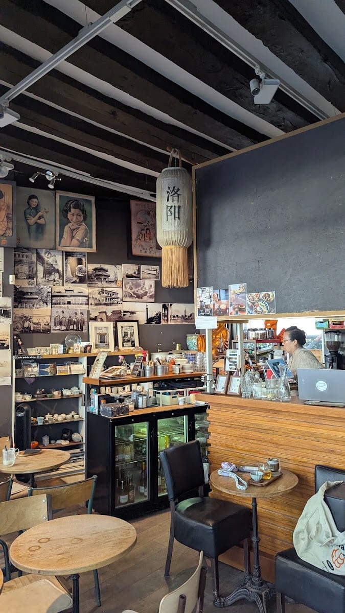 Aux Arts Etc... Café Galerie d'art