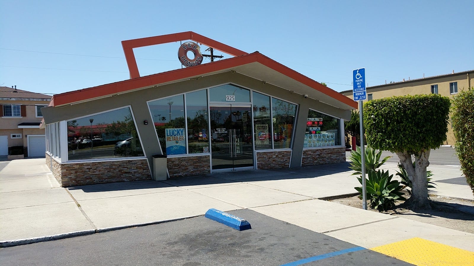B & B Donuts
