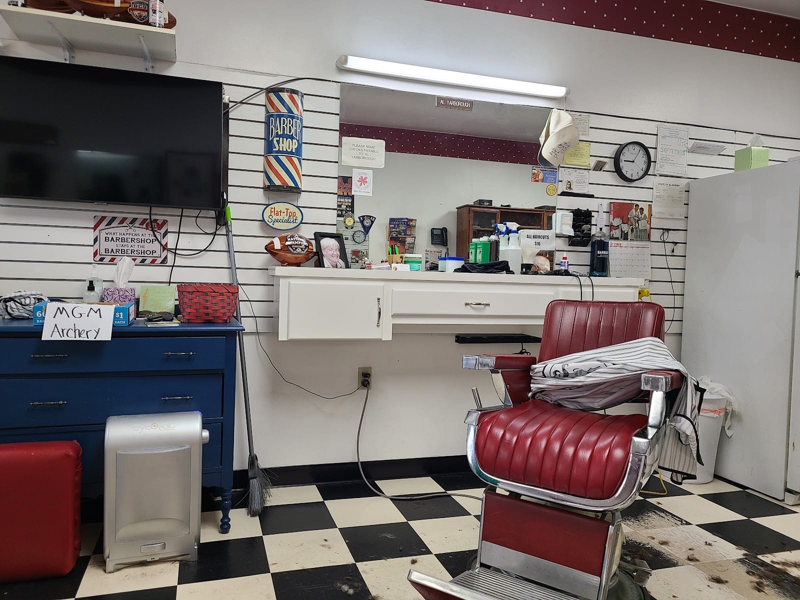 Semmes Barbershop, photo 2