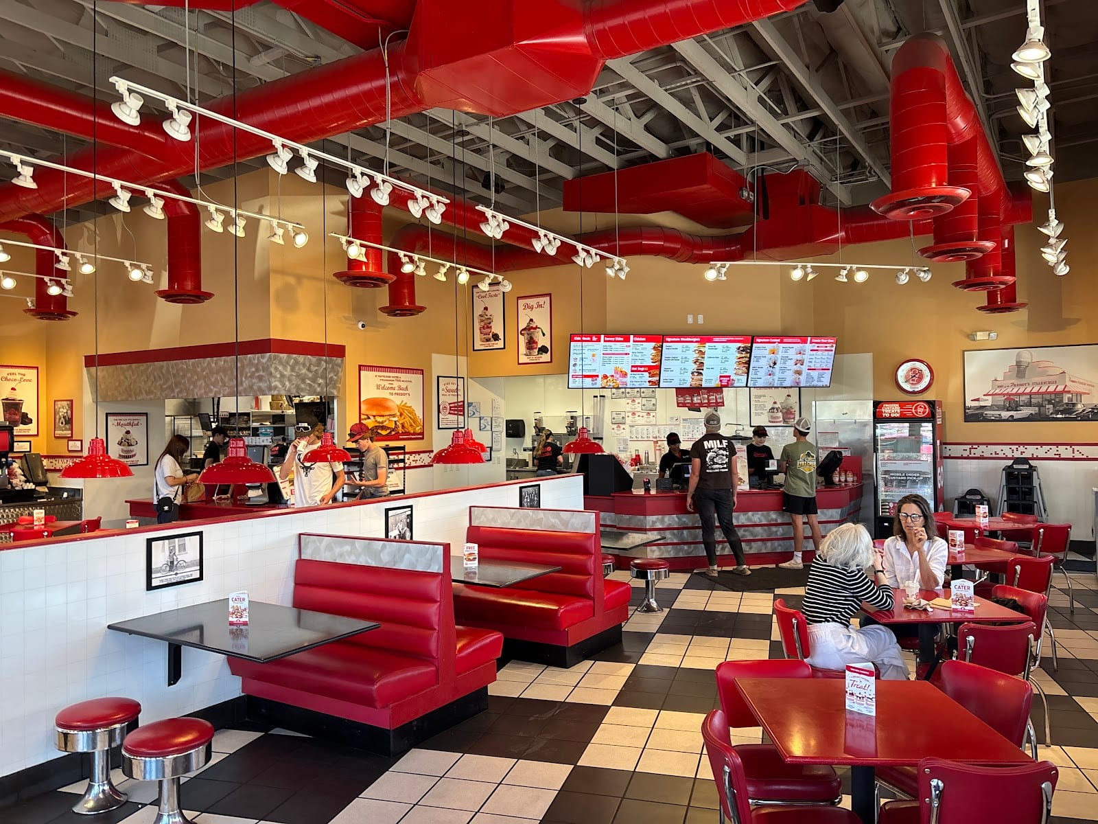 Freddy's Frozen Custard & Steakburgers, photo 3