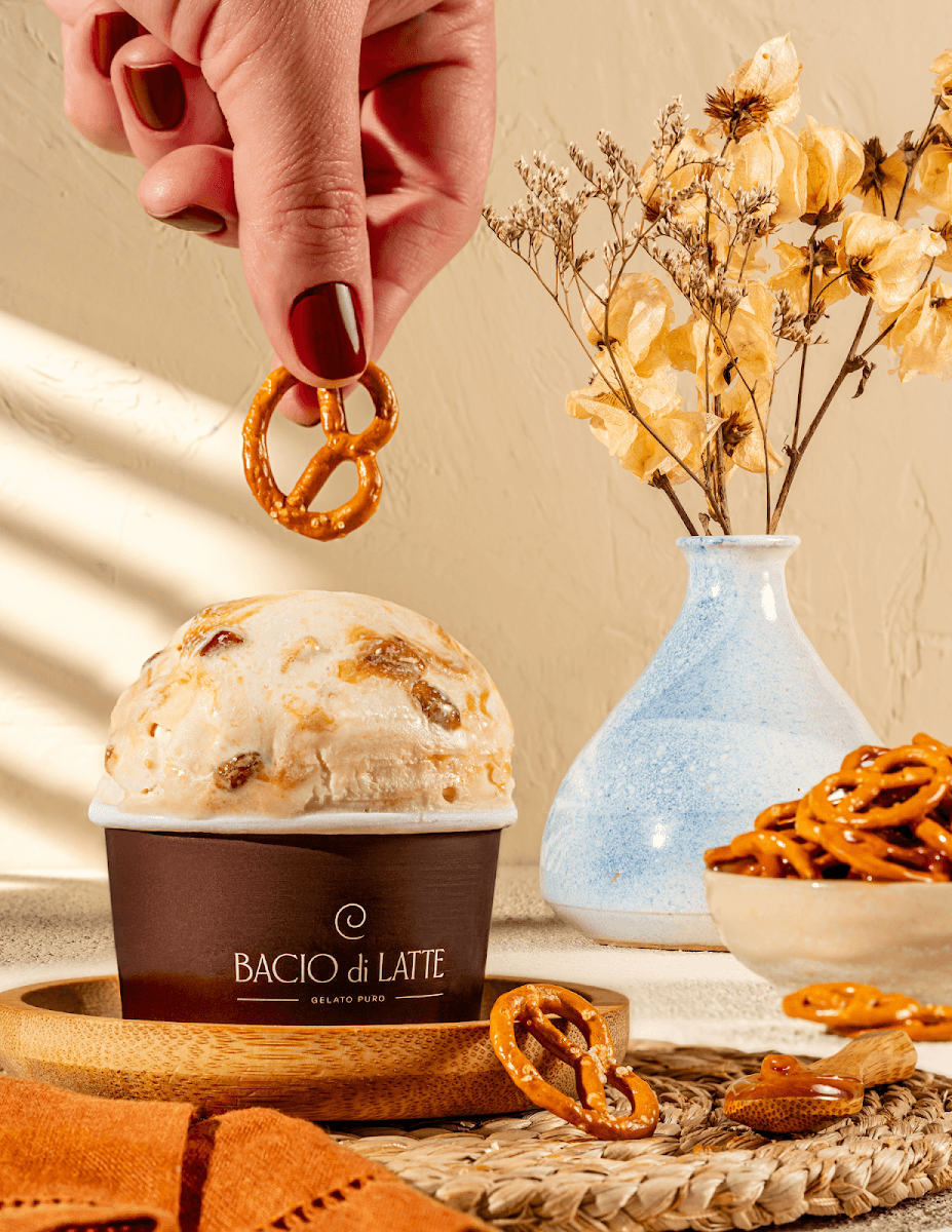 Bacio di Latte | Westcliff, Newport Beach