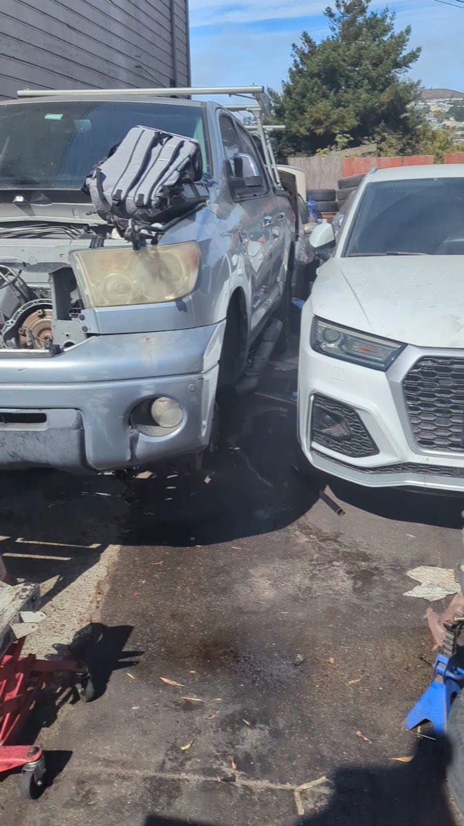 auto repair shop, photo 2