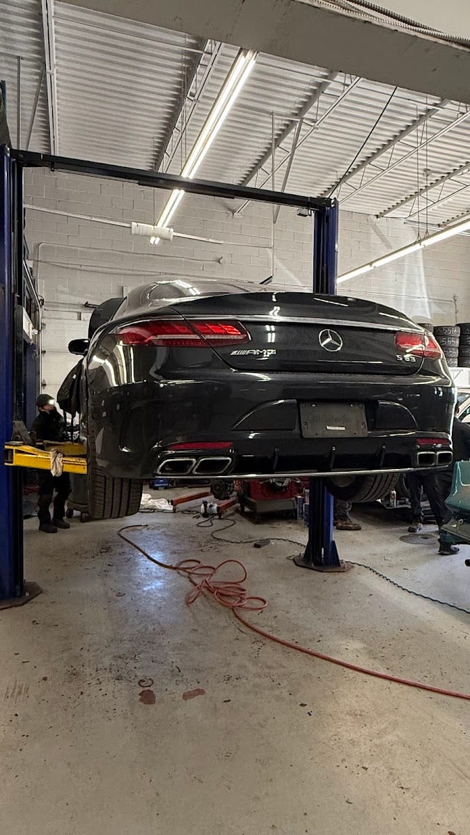 Hello Tire Inc.
