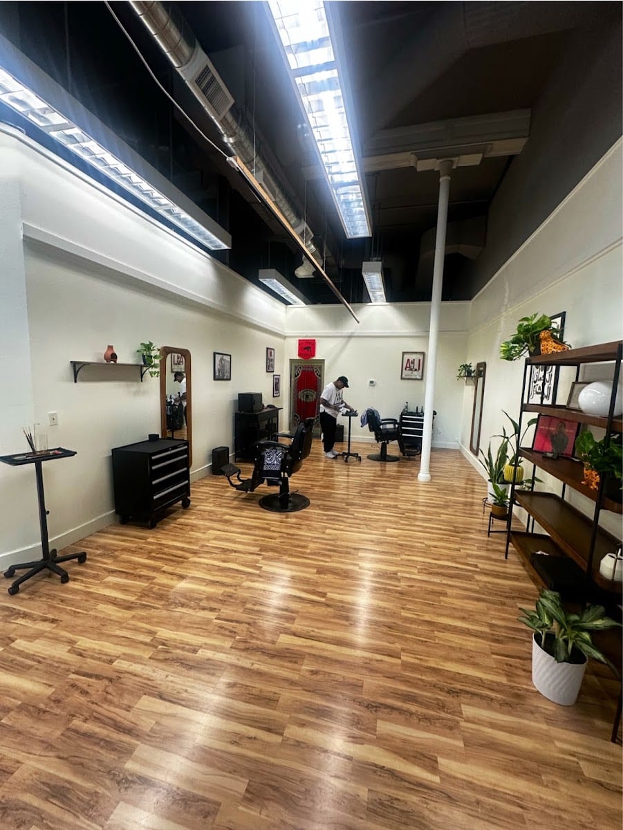 Forest & Haus Barber Studio, photo 2