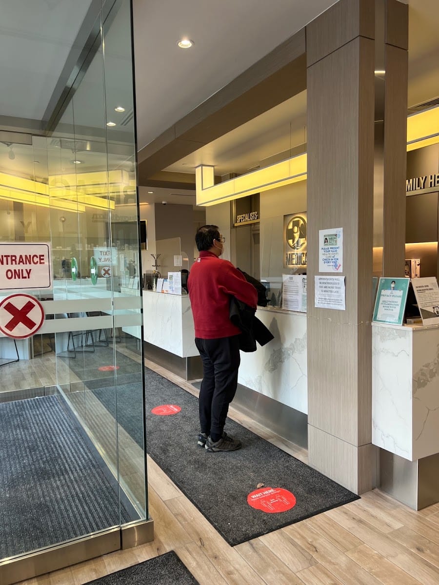 360 Medical Centre - Richmond Hill, photo 4
