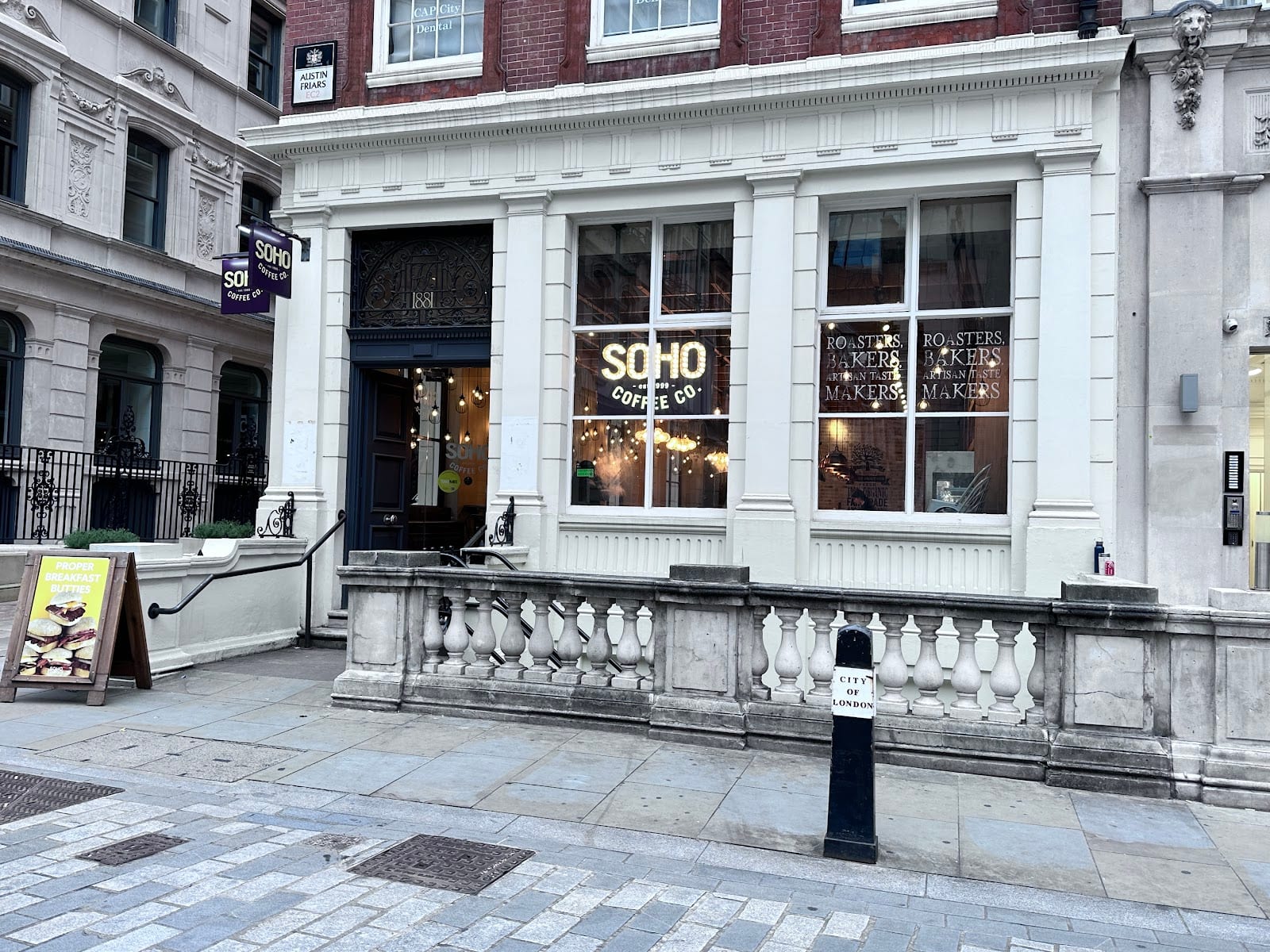 SOHO Coffee Austin Friars, photo 4