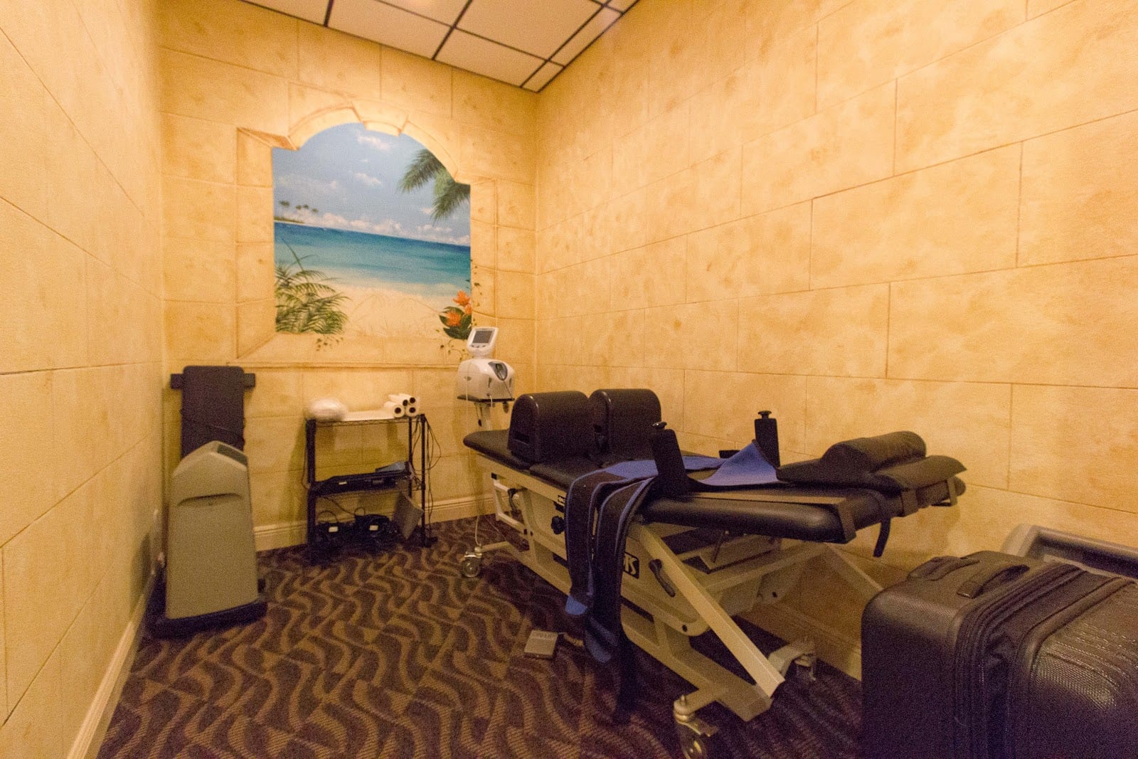 Dr. Daniel Barr, photo 3