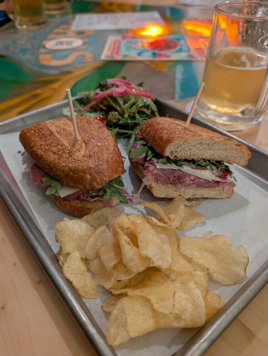 OCEANBROOK FARMS & BREWING