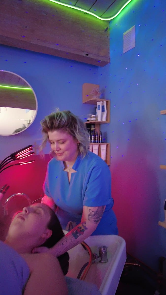 Desert Rain Hair Studio & Head Spa, photo 4