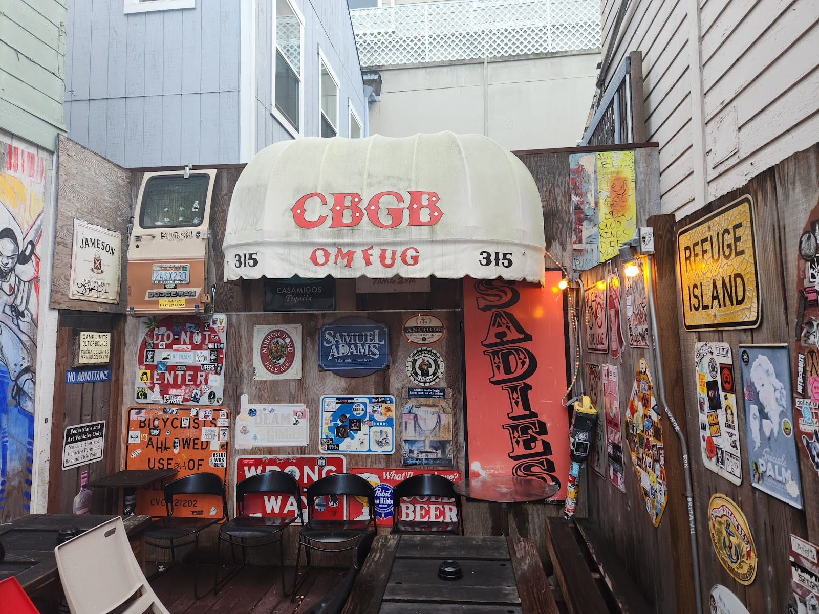 Bender's Bar & Grill