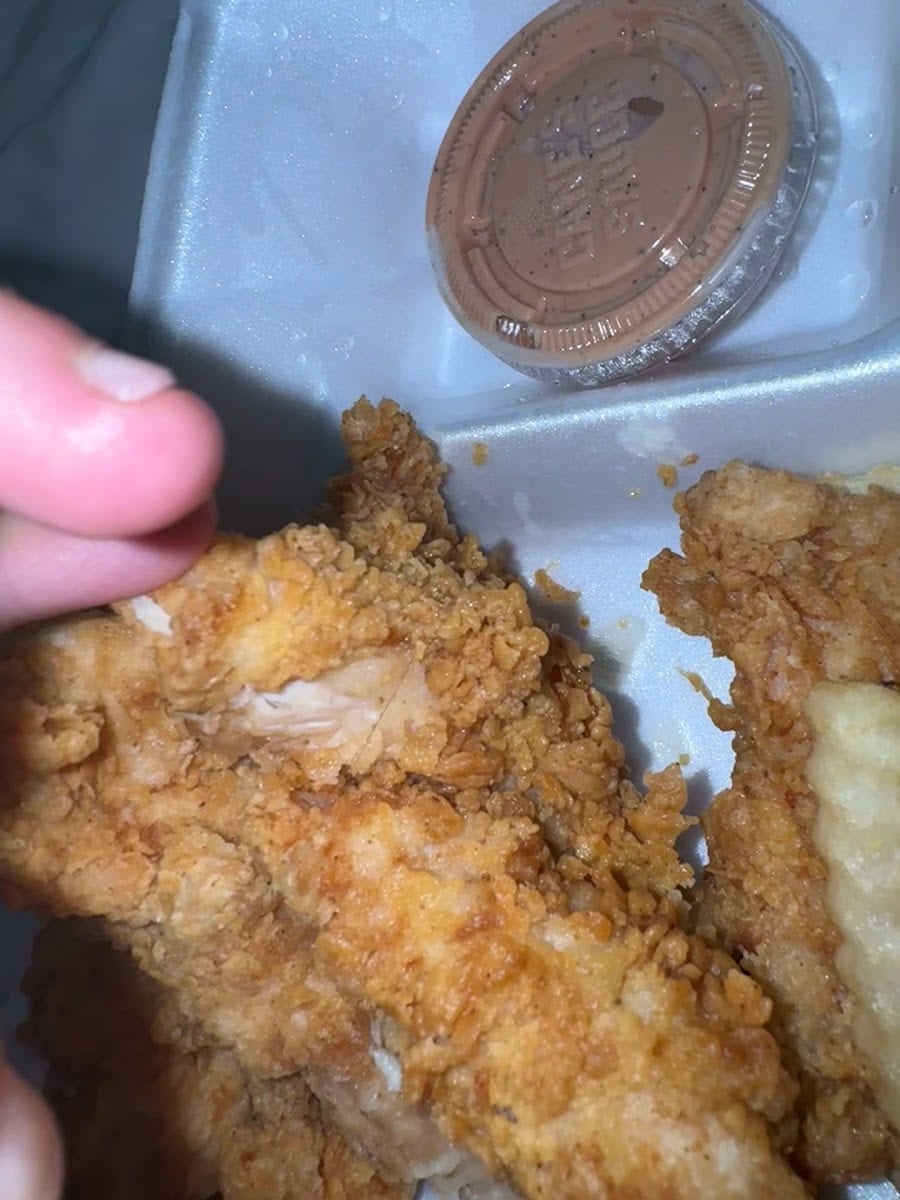 Raising Cane's Chicken Fingers, photo 3