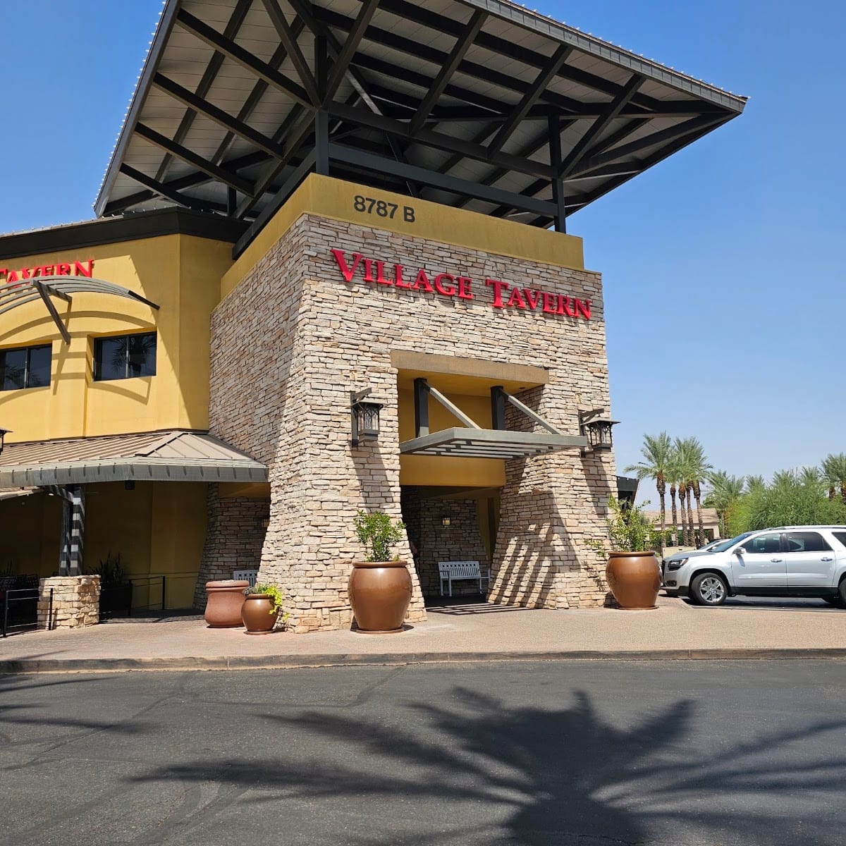 Village Tavern, photo 2