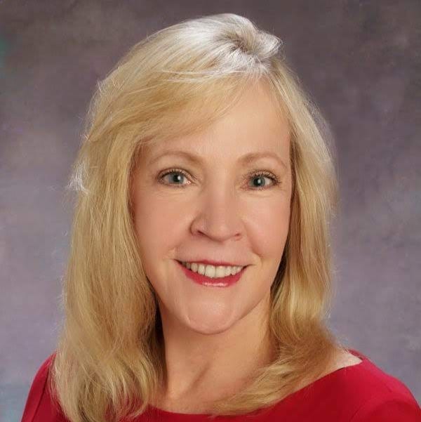 Susan Lyon, Real Estate Consultant