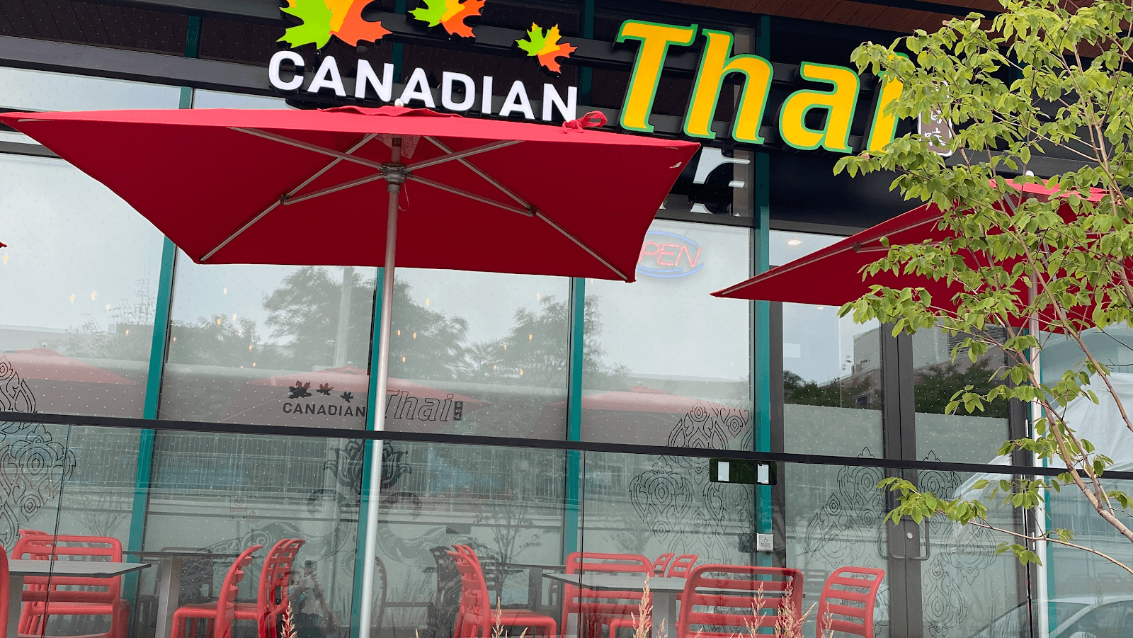 Canadian Thai, photo 2