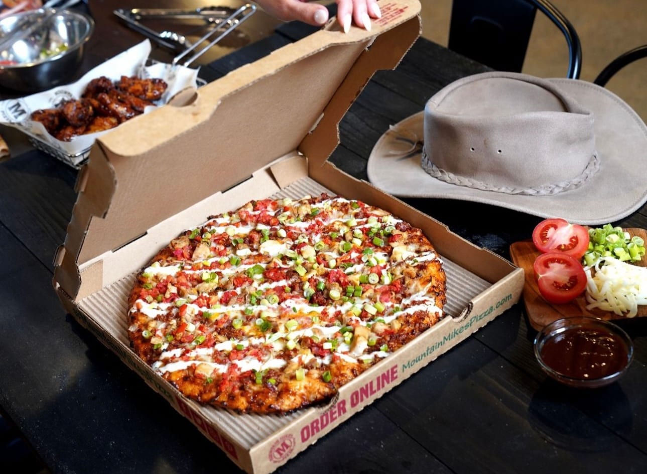 Mountain Mike's Pizza, photo 3