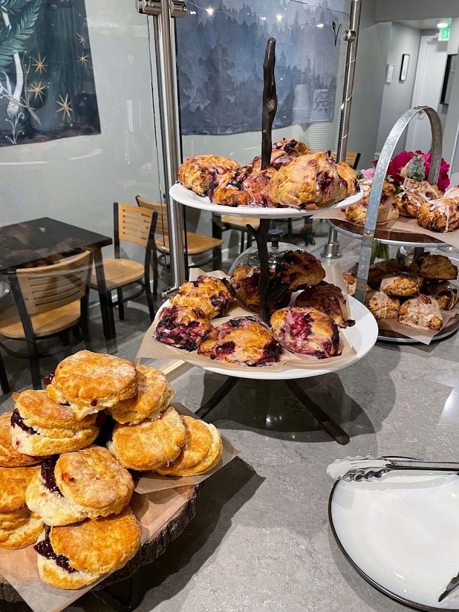 The Owl's Nest coffee + pastries