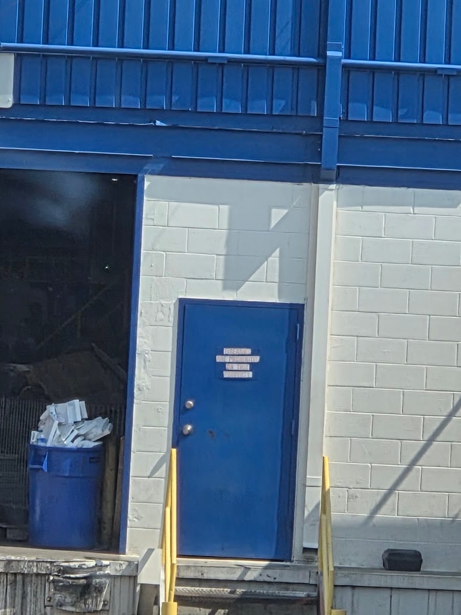 Windsor Door Headquarters, photo 3