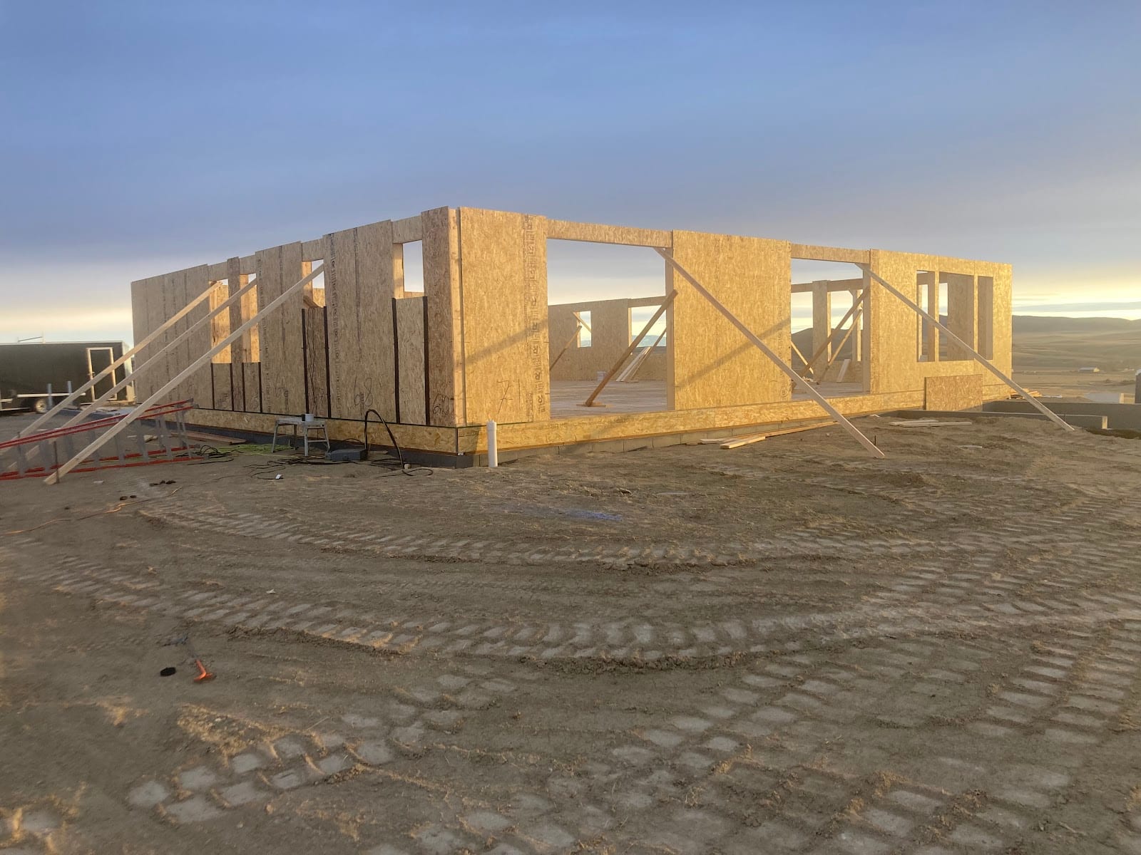 Rigid Builders, photo 3