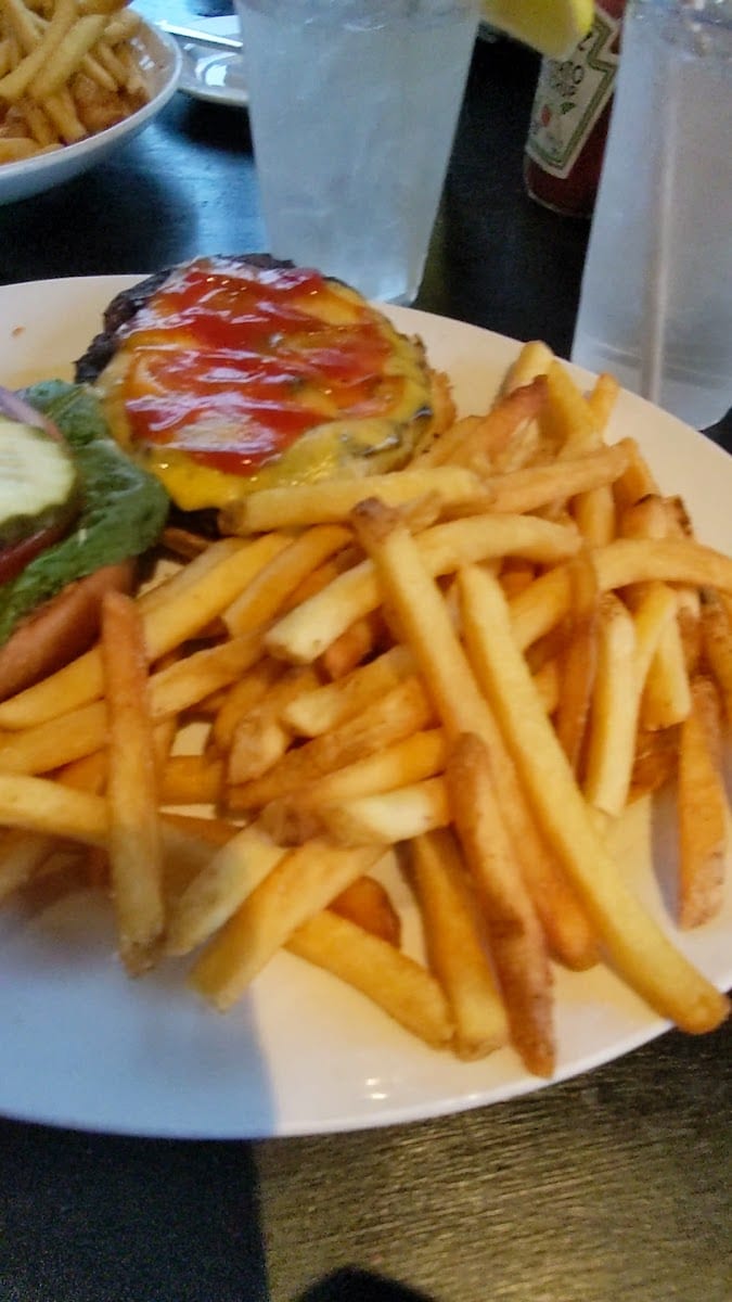 ATWater Tavern, photo 3