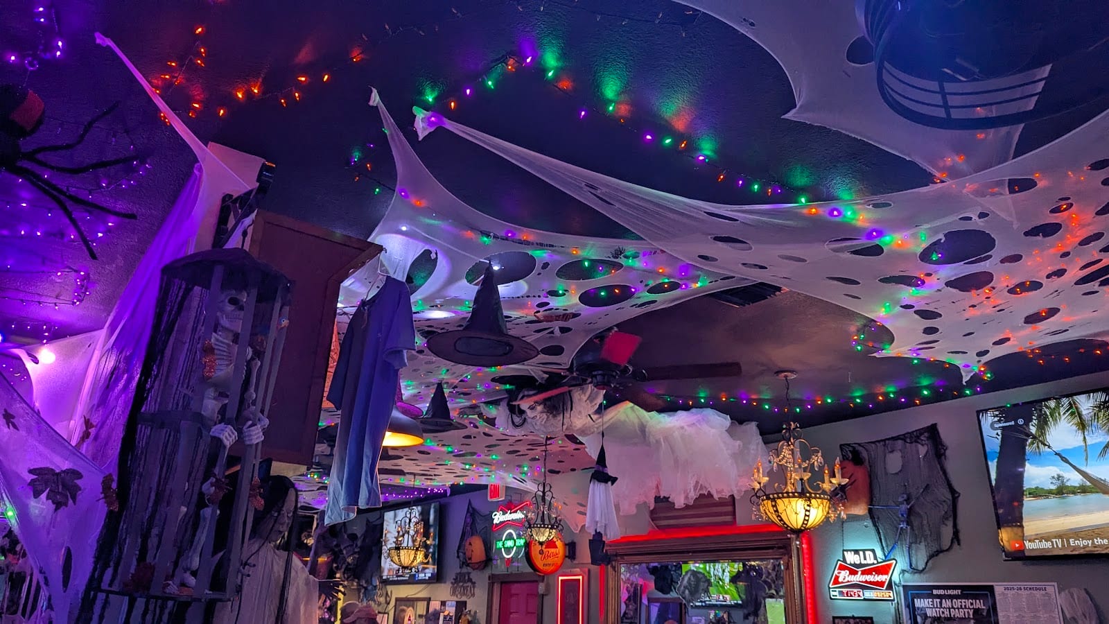 Sandtrap Bar, photo 2