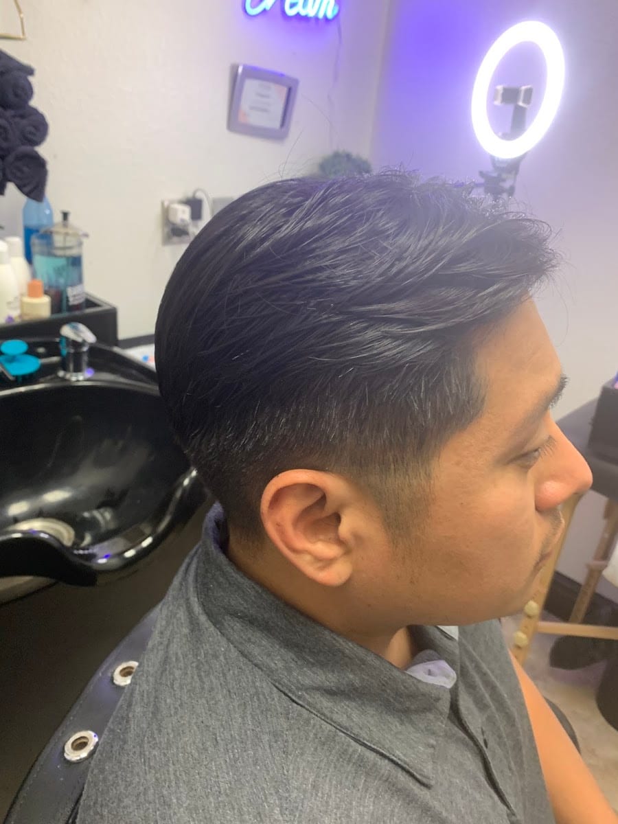 Pretty and Handsome Salon