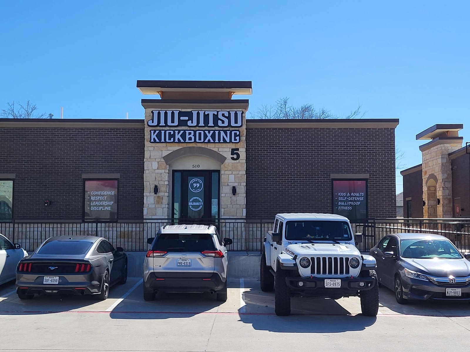 Solidarity MMA • Jiu-Jitsu • Kickboxing Academy, photo 2