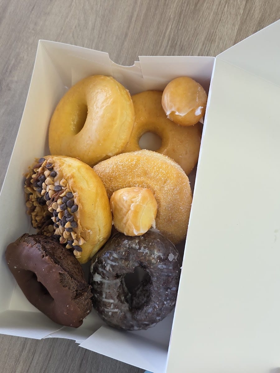 Nicola's Donuts, photo 3