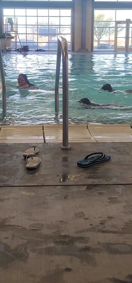 Pavilion Center Pool, photo 2