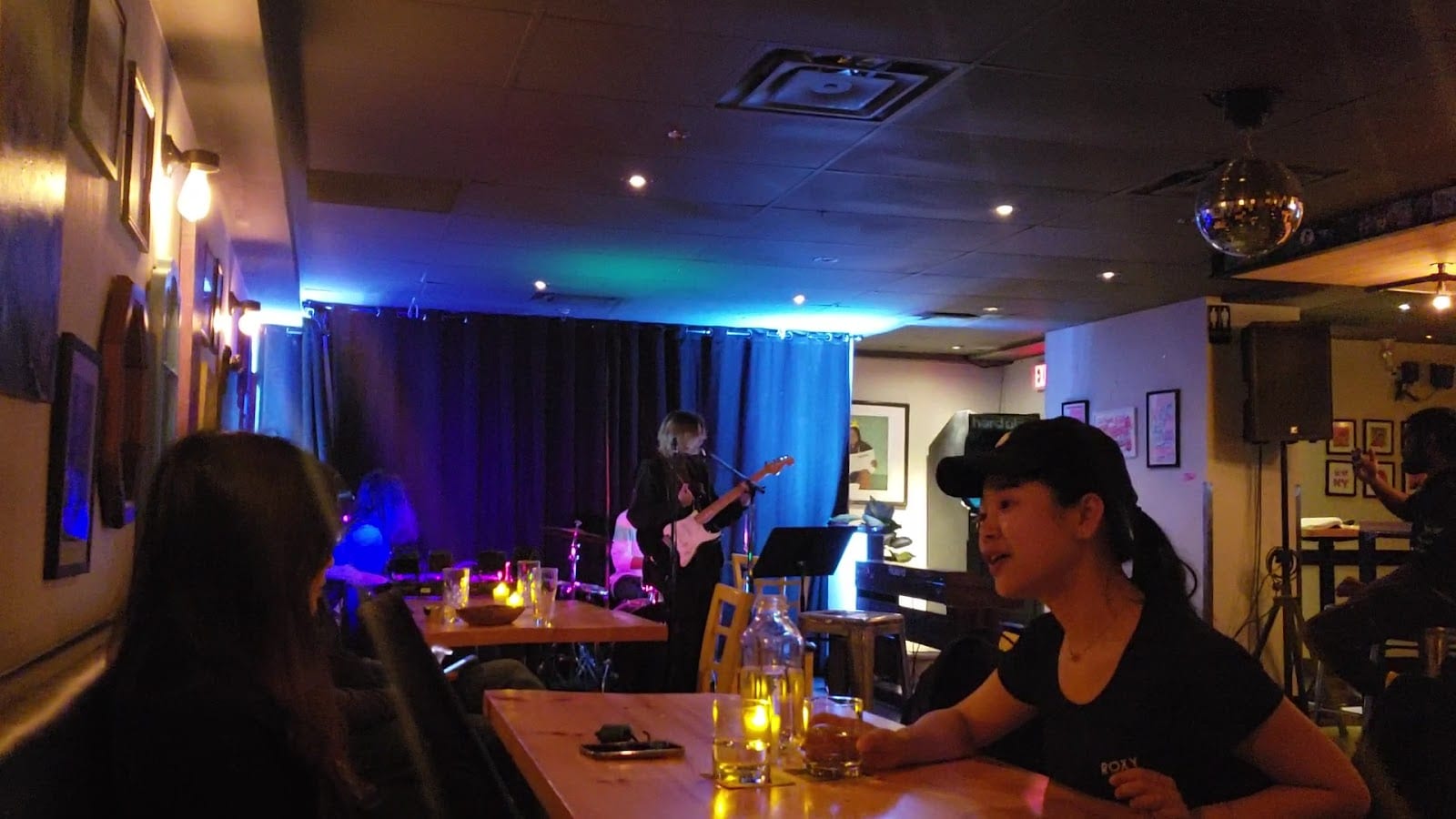 Function Bar + Kitchen, photo 3