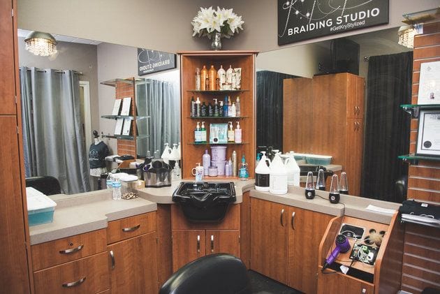 Sola Salons, photo 2