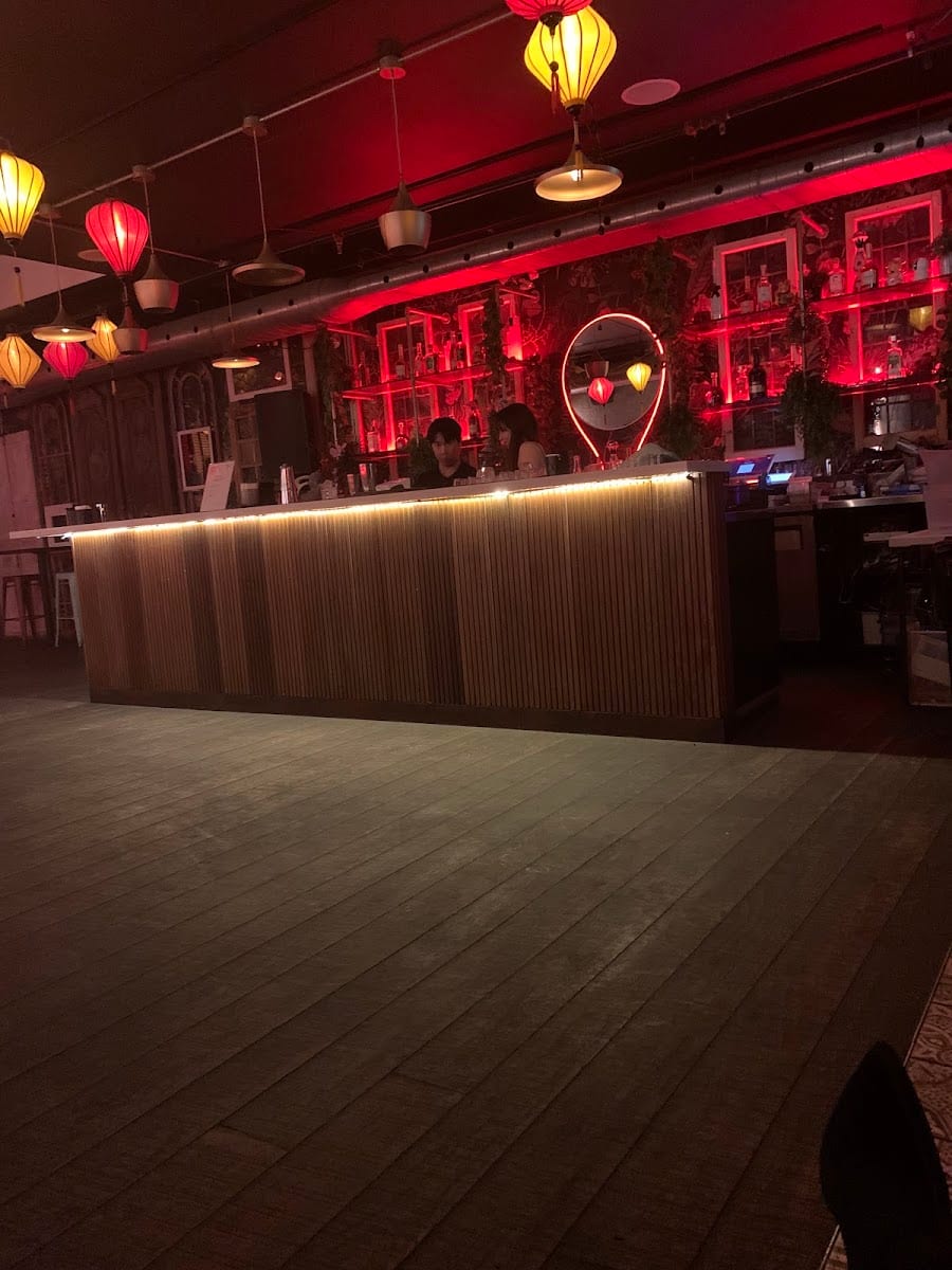 Bar Dem