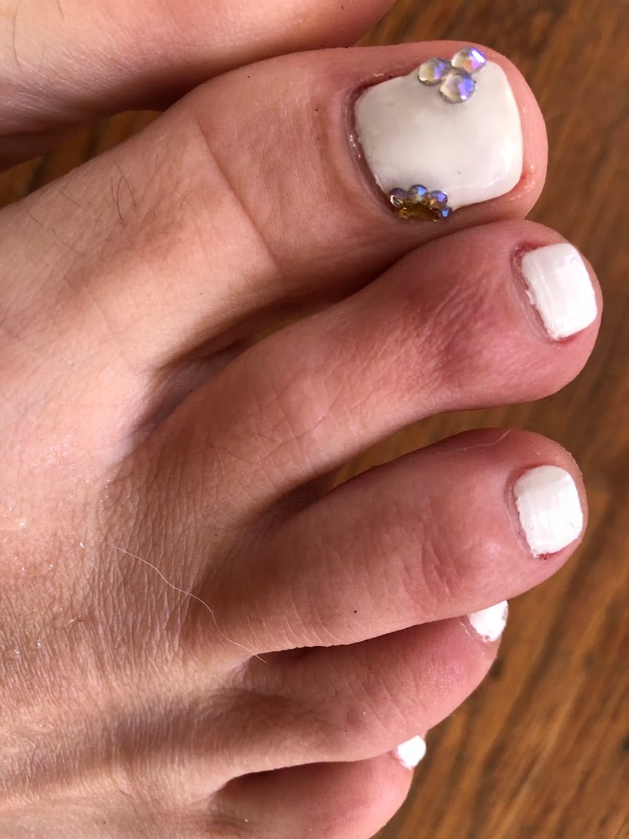 White Daisy Nail Spa, photo 3