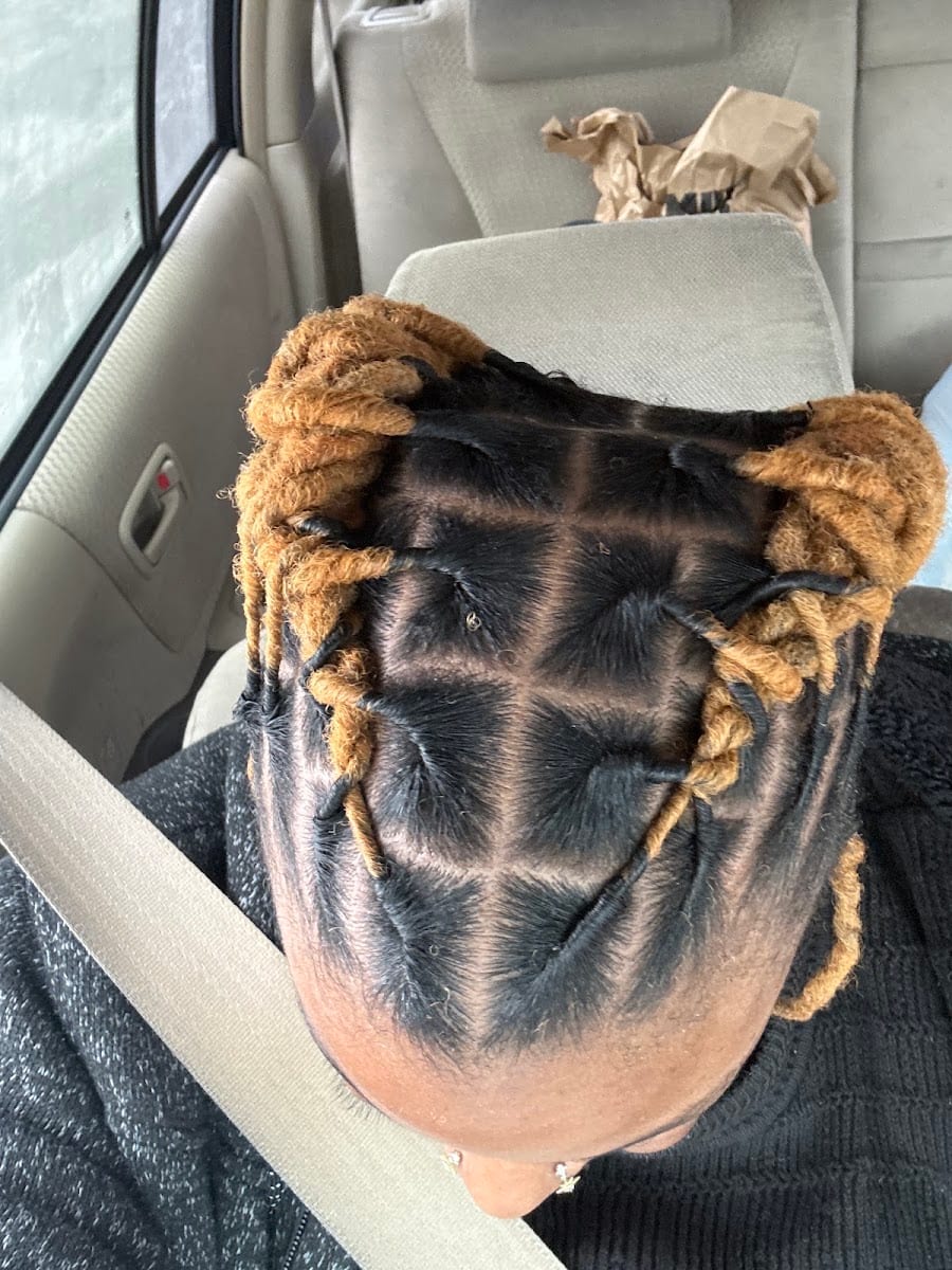 Thee Kee 2ur locs, photo 4