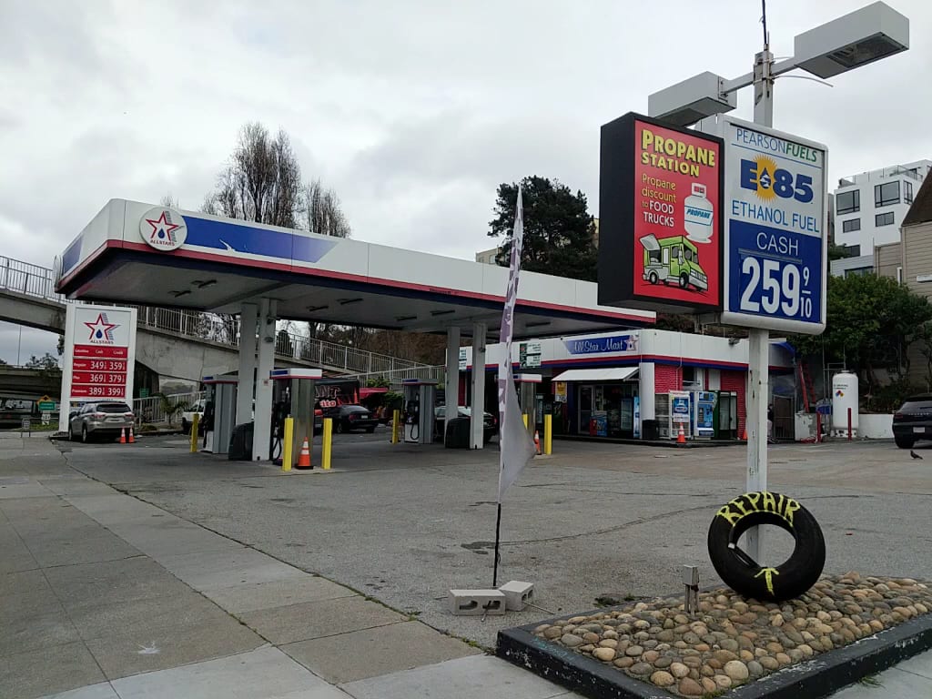 National Petroleum, photo 2