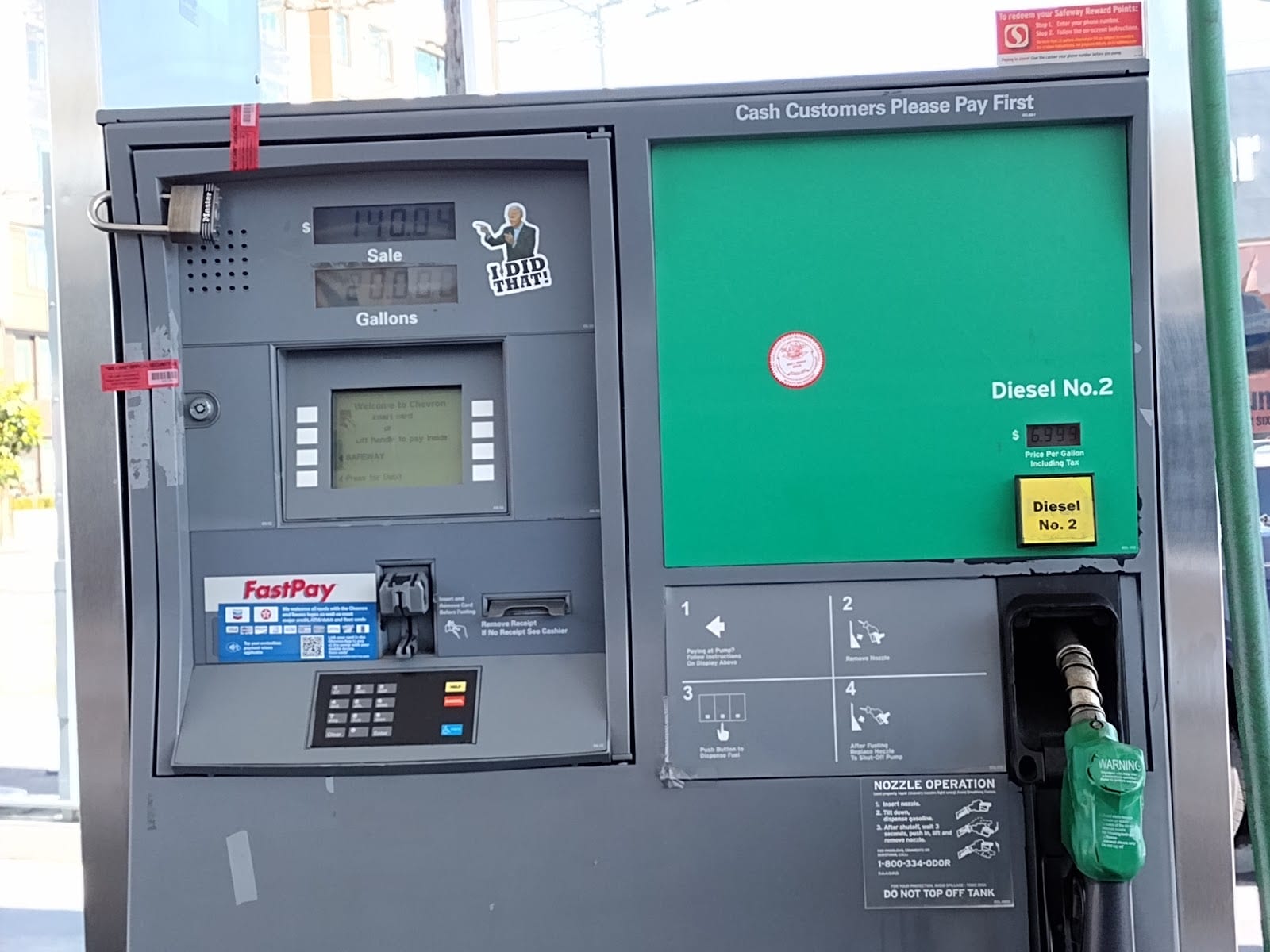 Chevron, photo 3