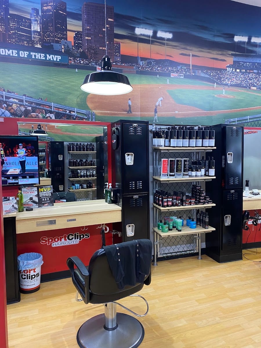 Sport Clips Haircuts of Round Rock - University Oaks, photo 4