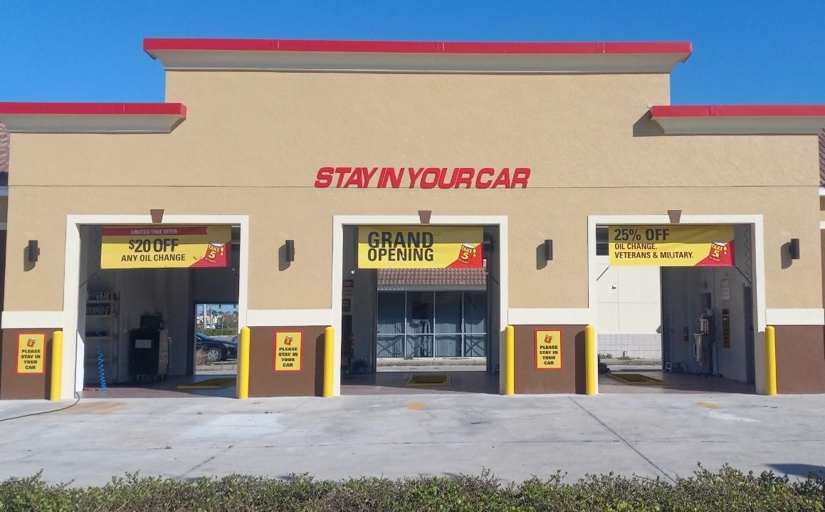 Take 5 Oil Change, photo 2