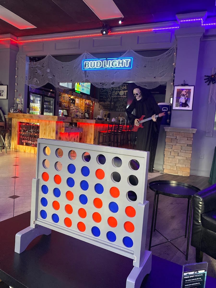The Fresh Spot Lounge, photo 4