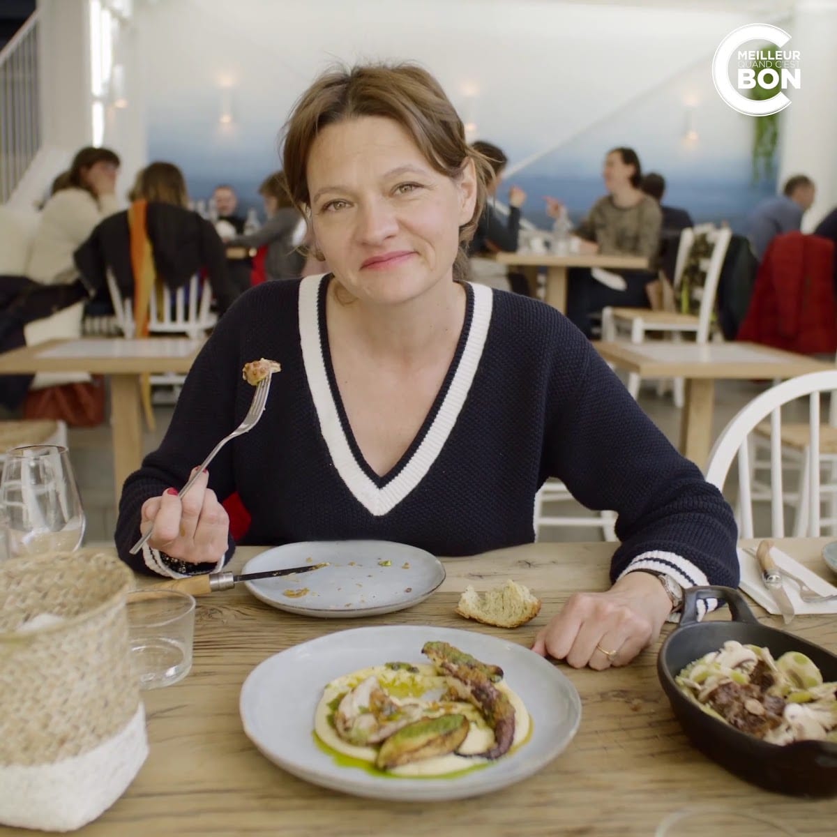 Yaya Secrétan - Restaurant méditerranéen festif avec terrasse, photo 3