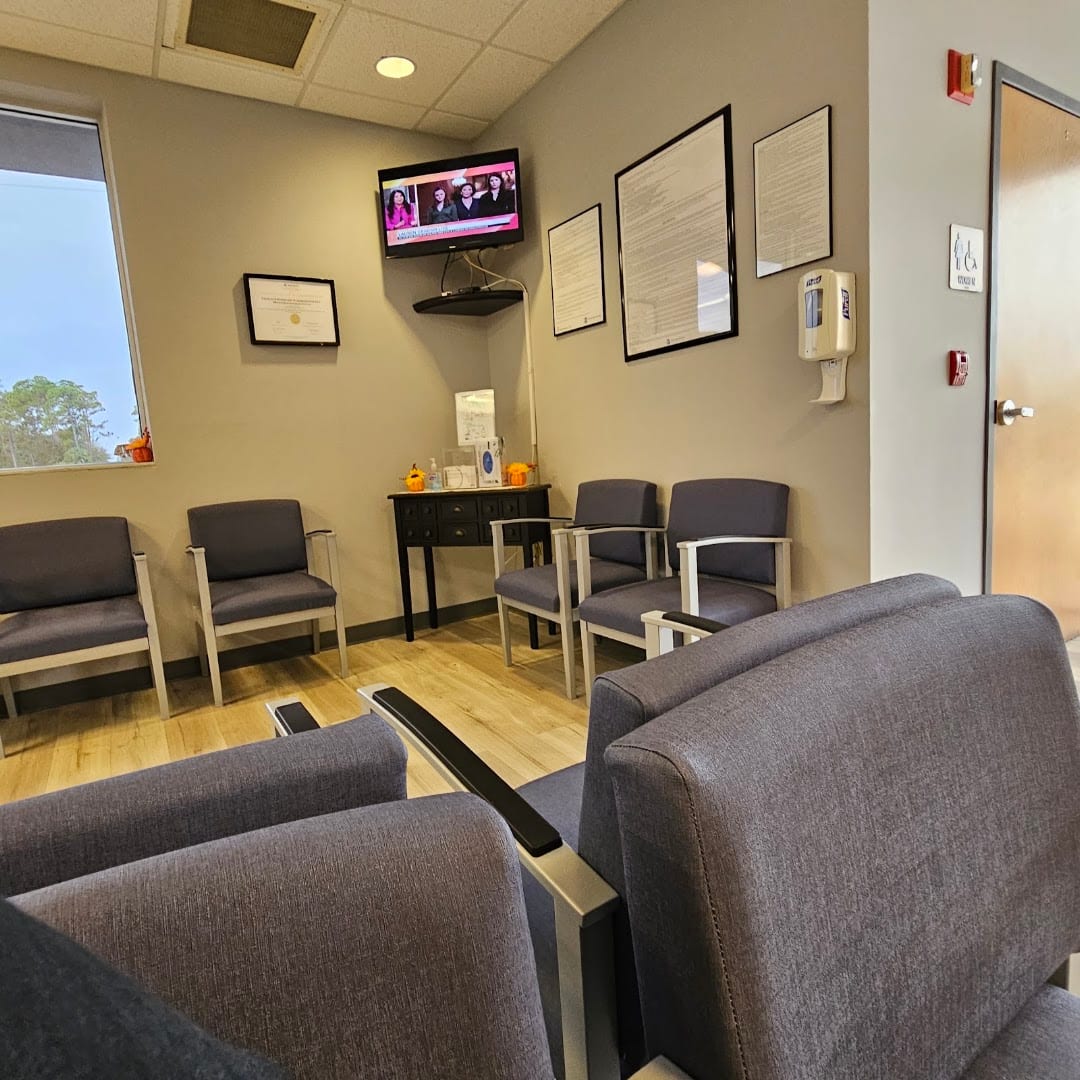Charlotte Surgery Center, photo 2