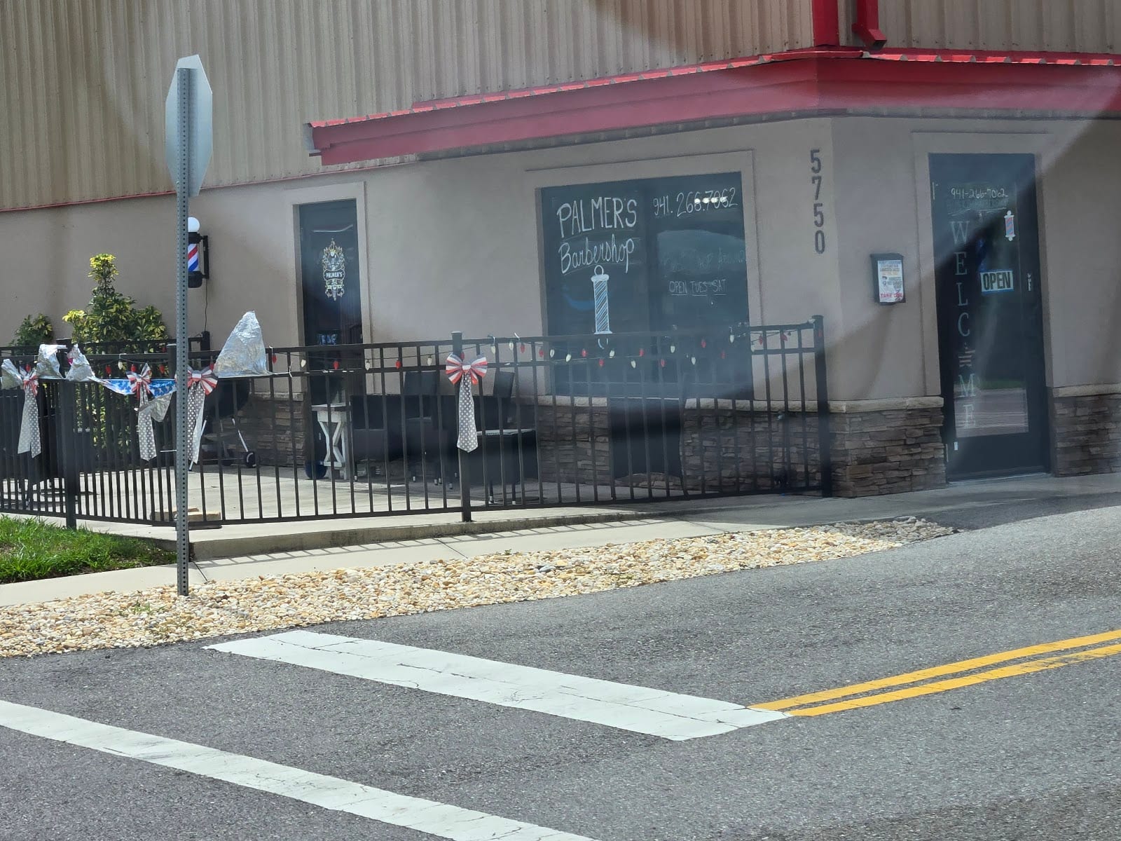 Palmer’s Barbershop