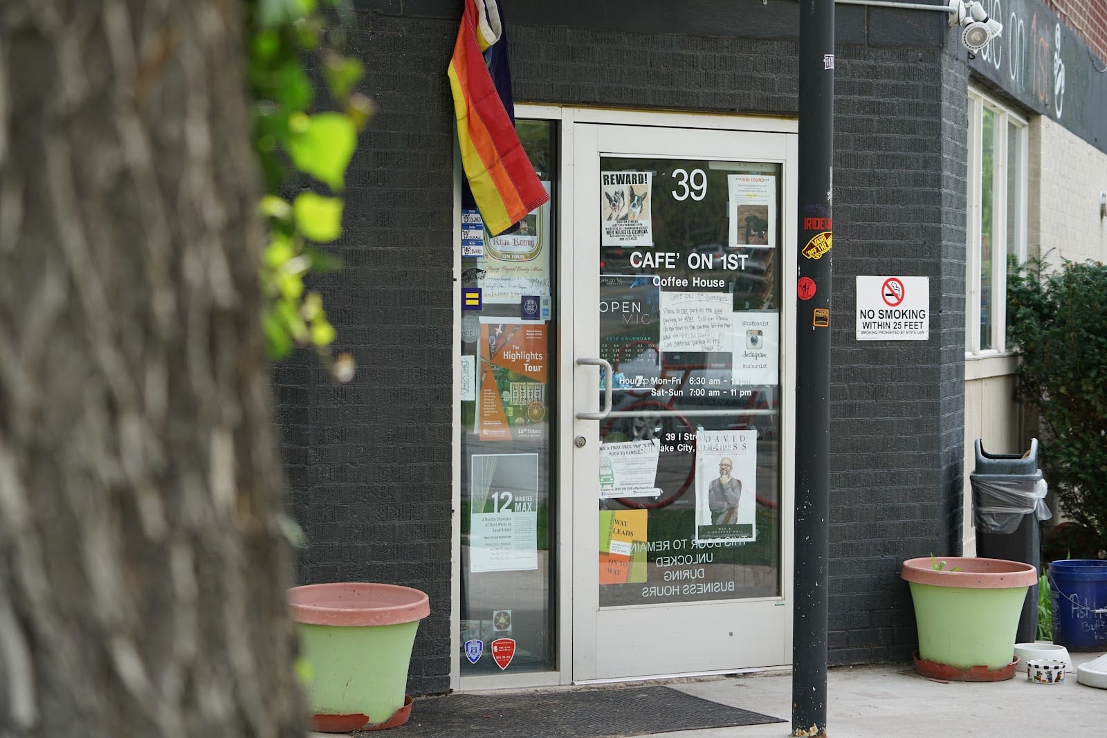 Café on 1st, photo 2