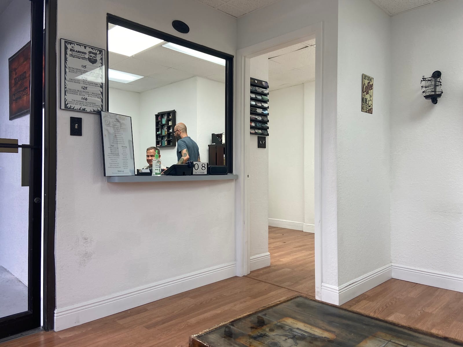 The Bearded Scoundrel Barbershop, photo 2
