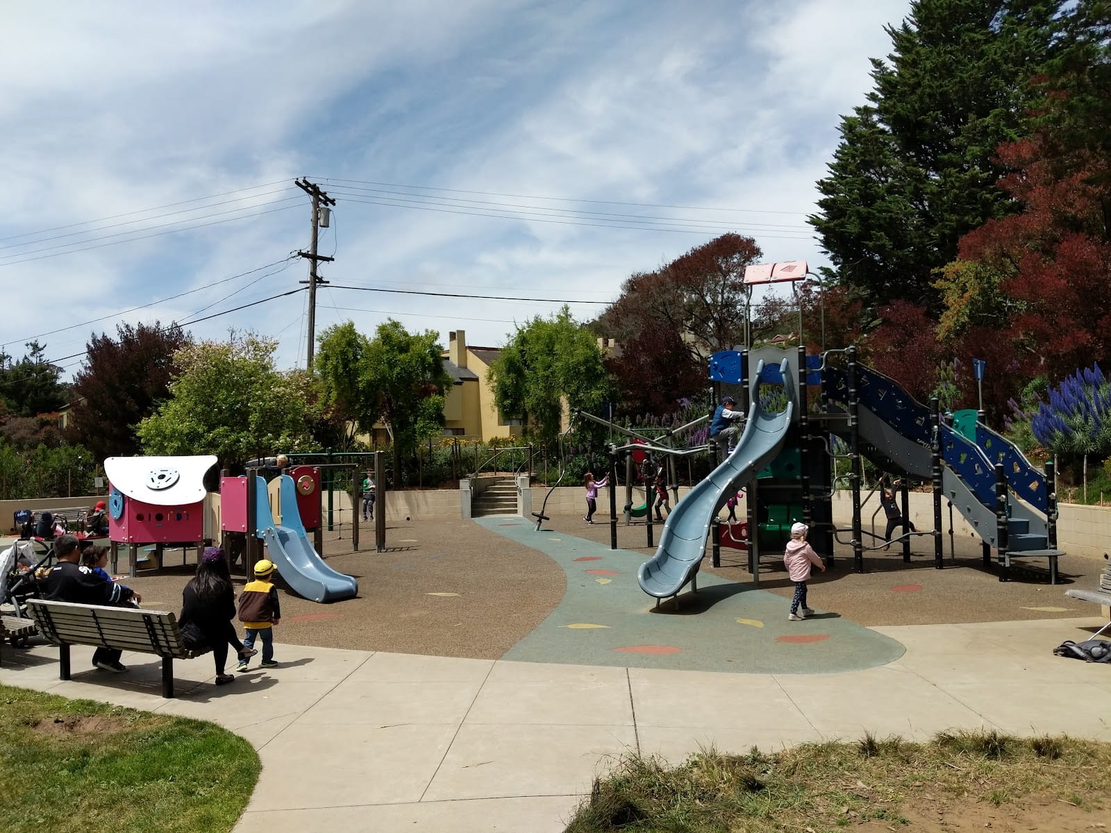 Midtown Terrace Picnic Area