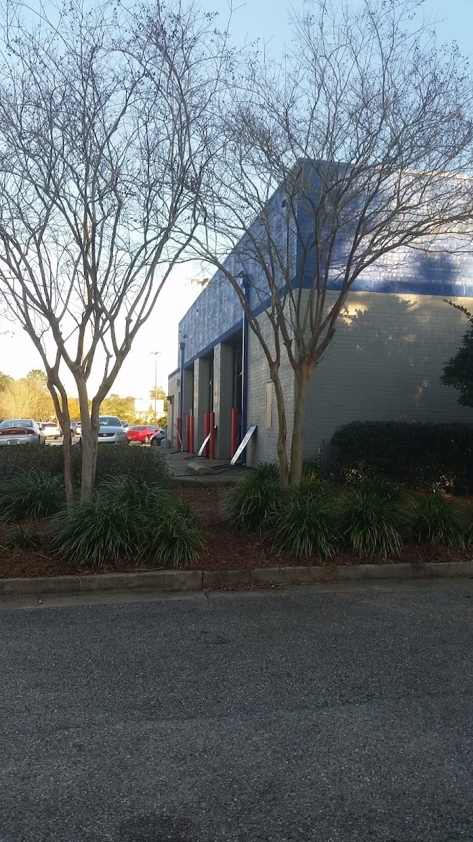 Express Oil Change & Tire Engineers, photo 4