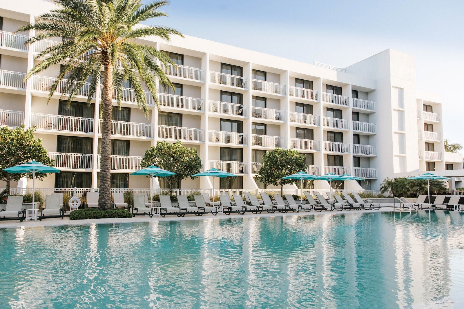 Four Winds Beach Resort